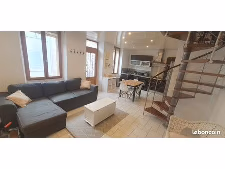 location maison de village meublée – 2 chambres – gréasque