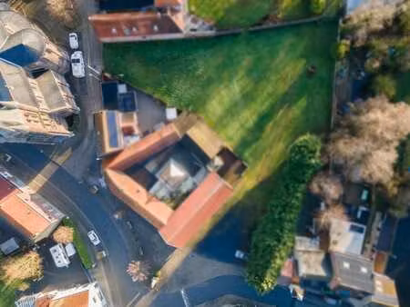 une pâture en zone d’habitat à caractère rural