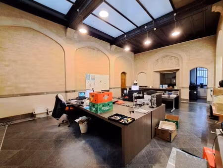 commercieel te huur in lier