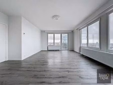 rue scailquin - appartement 3 chambres + terrasse et chambre