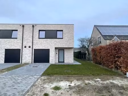 prachtige nieuwbouw ben-woning met 3 slaapkamers