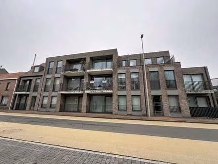 garage situé au niveau -1.