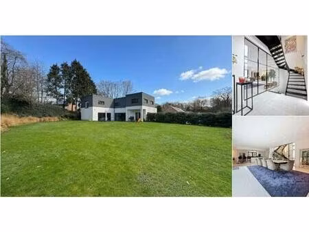 villa à louer avec terrasse et jardin   waterloo (vwd16604)