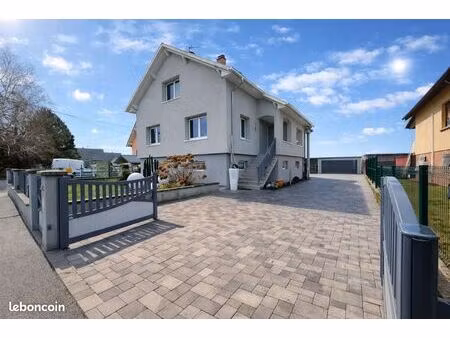 maison 4 pièces 105 m²