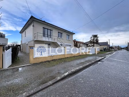 maison la chapelle saint laurent 1 pièce(s) 1 m2