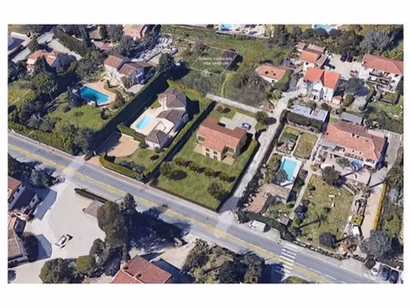 terrain constructible à mandelieu-la-napoule