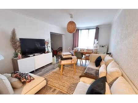 appartement saint-martin-d'hères 80.07 m² t-3 à vendre  115 000 €