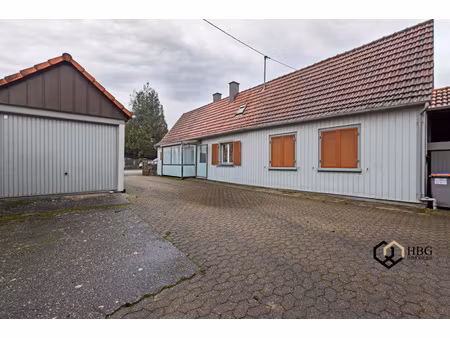 maison avec grange et dépendances sur grand terrain – surbourg (67250)