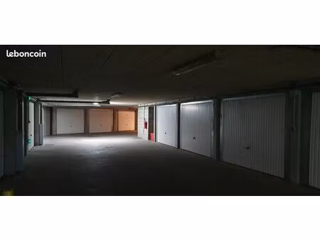 box 15m² quartier st maurice