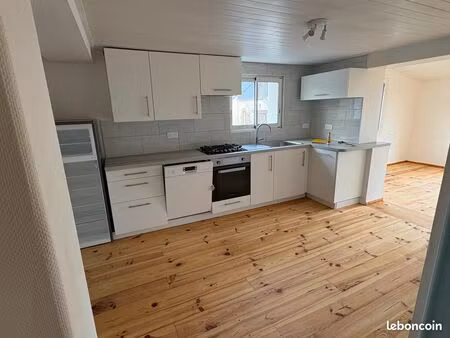 superbe appartement/maison t4 entièrement rénové 83 m2- vue mer - jardin