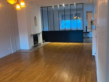 très beau loft centre ville saint die