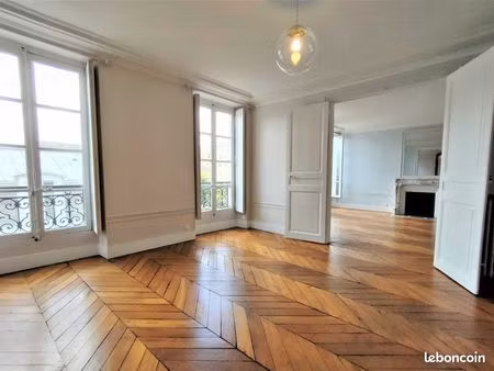 appartement 55 m² marais