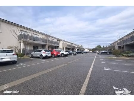 t2 résidence sécurisée quartier montfavet