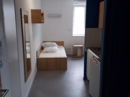 appartement 1 pièce 19 m²