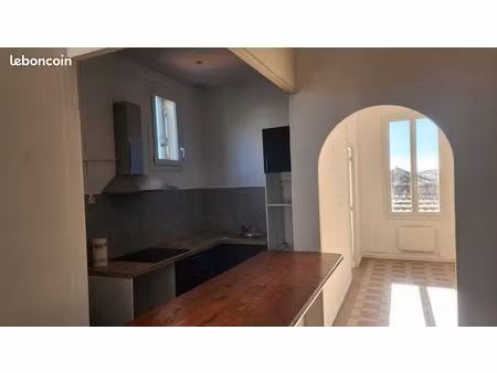 t2 saint jean du var refait à neuf dans petite résidence