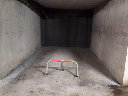 loue box à castelnau-le-lez