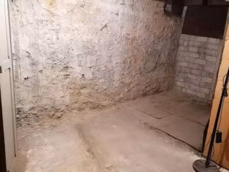 location cave clichy