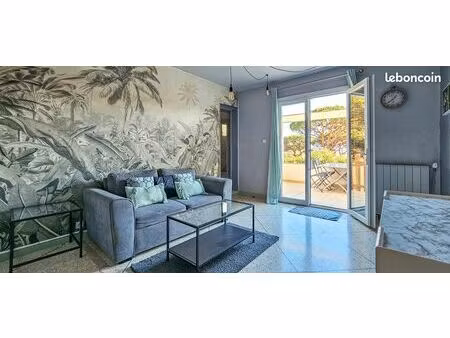 t2 bas de villa avec jardin