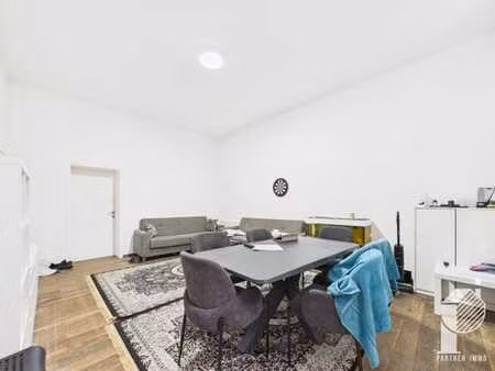 appartement 2ch. avec terrasse au rdc (en cours de régul.).