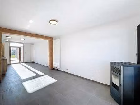 charmante maison 2 chambres avec terrasse & jardin