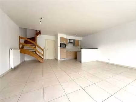 maison mitoyenne avec jardin