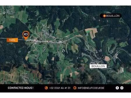 terrain idéalement situé  en zone mixte