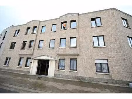 ruim (103m²) appartement te sint-kruis