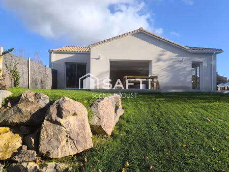 vente maison 4 pièces 144 m² sainte-foy (85150)