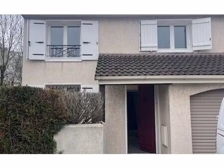 location maison  92.01 m² t-4 à villepinte  1 550 €