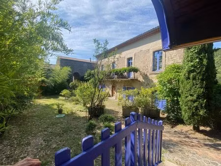 grande propriété de caractère sur terrain de plus de 8700m²