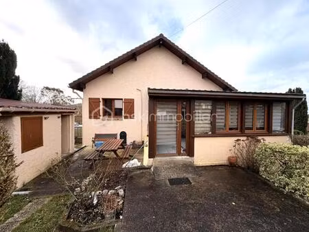 maison avec autonomie de plain-pied et vue sur la mer