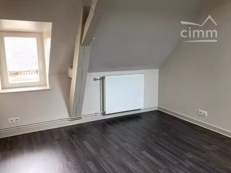 location appartement 2 pièces 34 m² à dompierre-sur-besbre (03290)