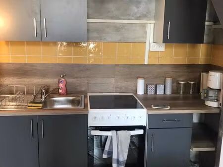 location appartement 1 pièce 31 m² à nîmes (30000)