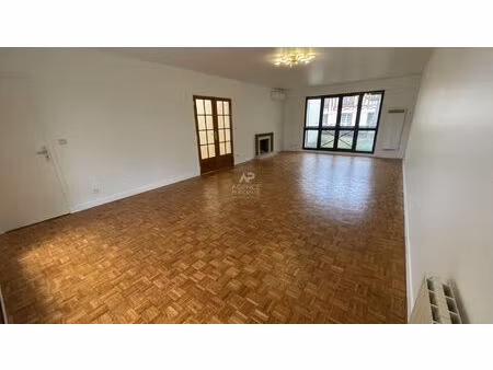 appartement 4 pièces rez-de-jardin - rue d'hennemont saint germain en laye