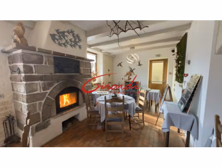 hotel-restaurant a vendre (murs + fond)