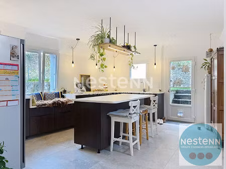 maison de ville - blois - entre la gare et le secteur des écoles - 2 appartements - 256 m²