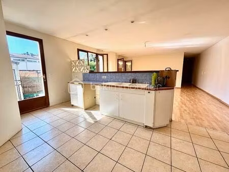 maison de ville de 90 m² à esperaza