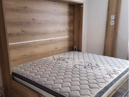 location appartement 1 pièce 26 m² à toulon (83000)