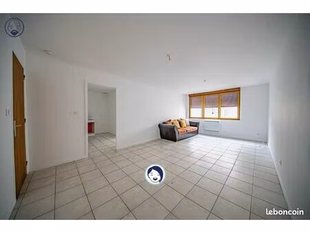 appartement 3 pièces 85 m²