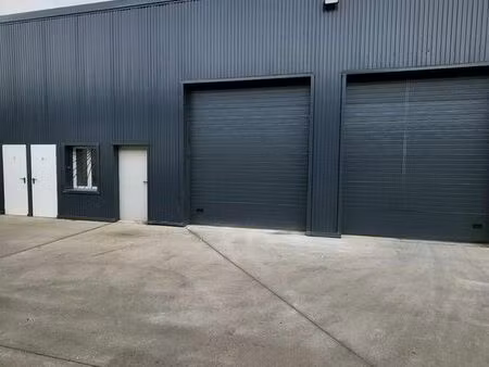 location dépôt bouafle