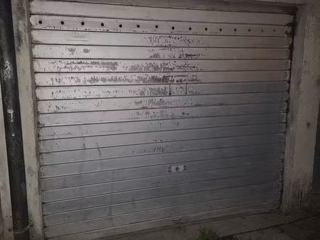 garage-box fermé à louer – marseille 15ᵉ saint louis 120e cc