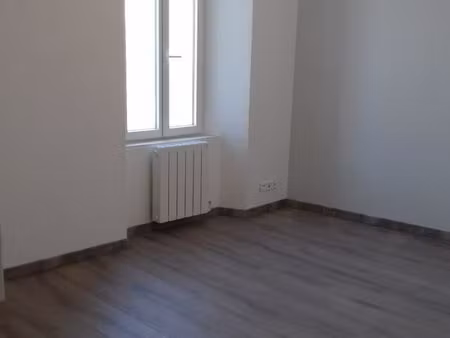 loue maison de ville la tourlandry