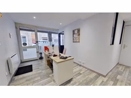 vente locaux professionnels à fontaines-sur-saône (69270)  148 000 €