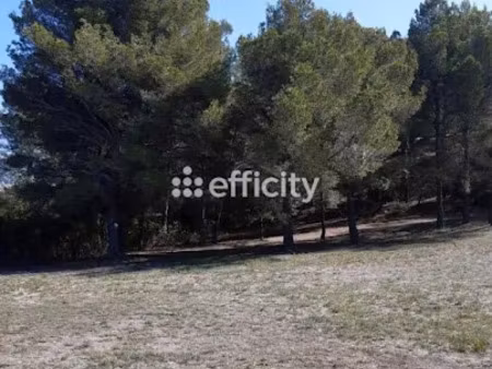 vente terrain 959 m² à eyguières (13430)  265 000 €