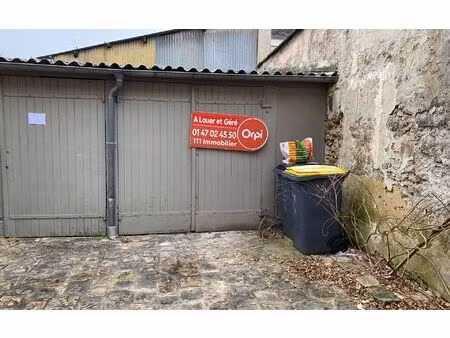 location stationnement  18 m² t- à verrières-le-buisson  75 €