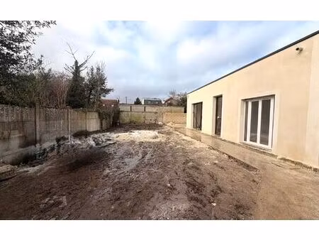 location maison  m² t-3 à neuilly-plaisance  1 590 €