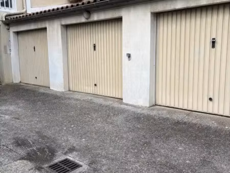 vente parking à carcassonne (11000)  16 000 €
