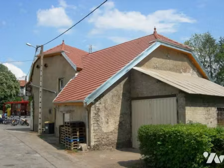 vente immeuble à baume-les-dames (25110)  209 000 €