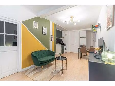 signature authentyck joshua chick