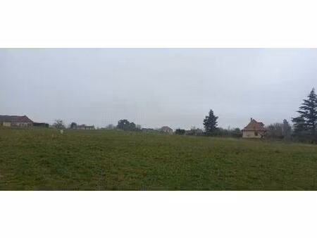 terrain constructible viabilisé à vendre